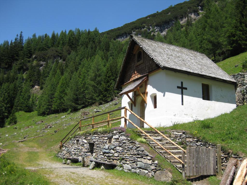 Almhuette Adlerhorst Villa Heiligenblut Luaran gambar